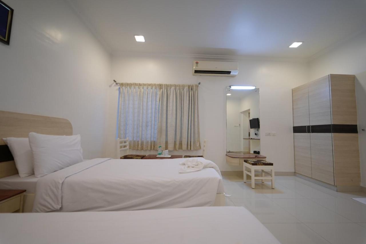 Hotel Palmyra Grand Inn 티루넬벨리 외부 사진