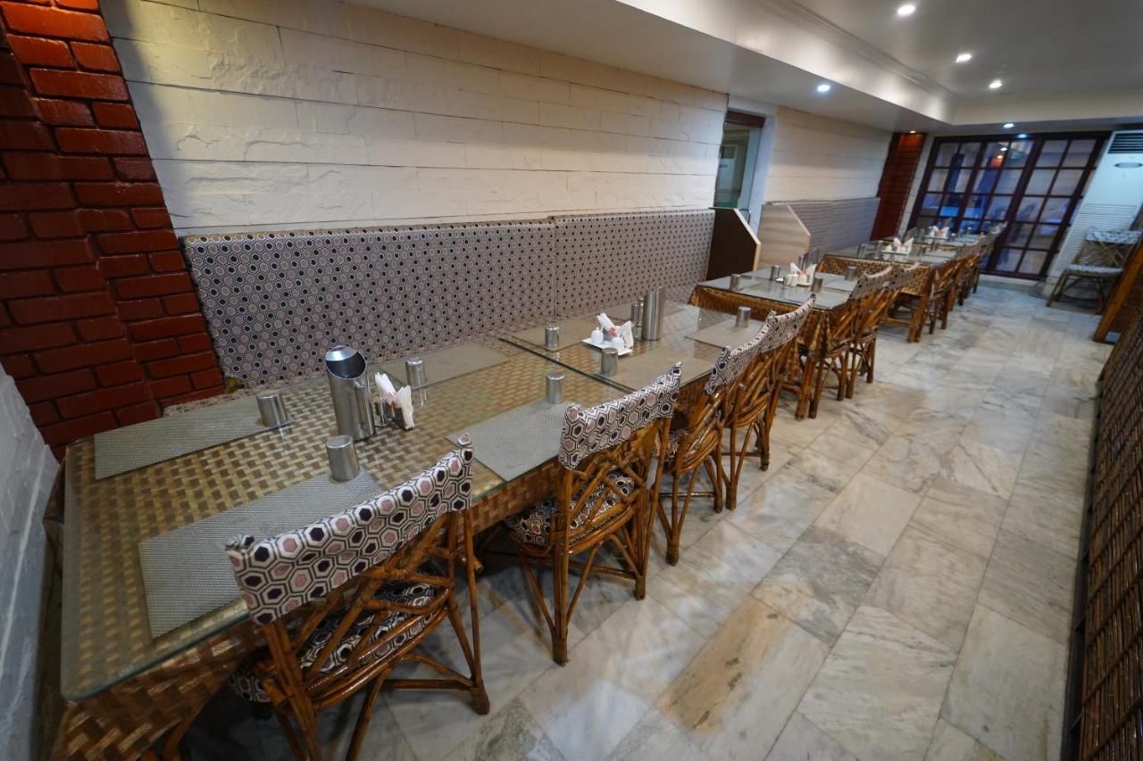 Hotel Palmyra Grand Inn 티루넬벨리 외부 사진