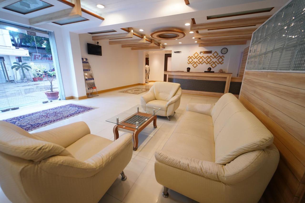 Hotel Palmyra Grand Inn 티루넬벨리 외부 사진